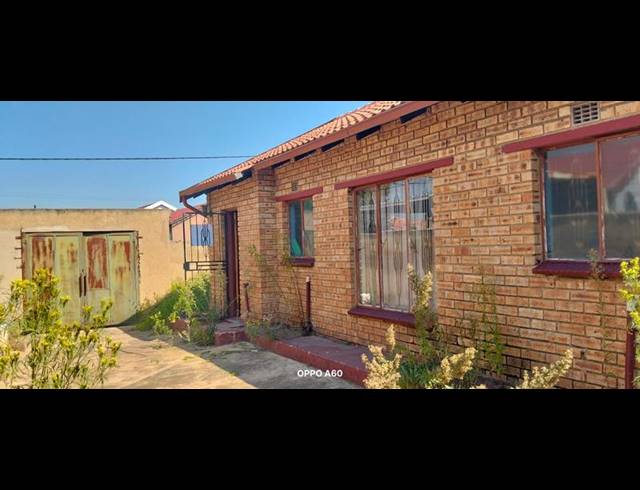 3 BEDROOM HOUSE FOR SALE IN ROODEKOP